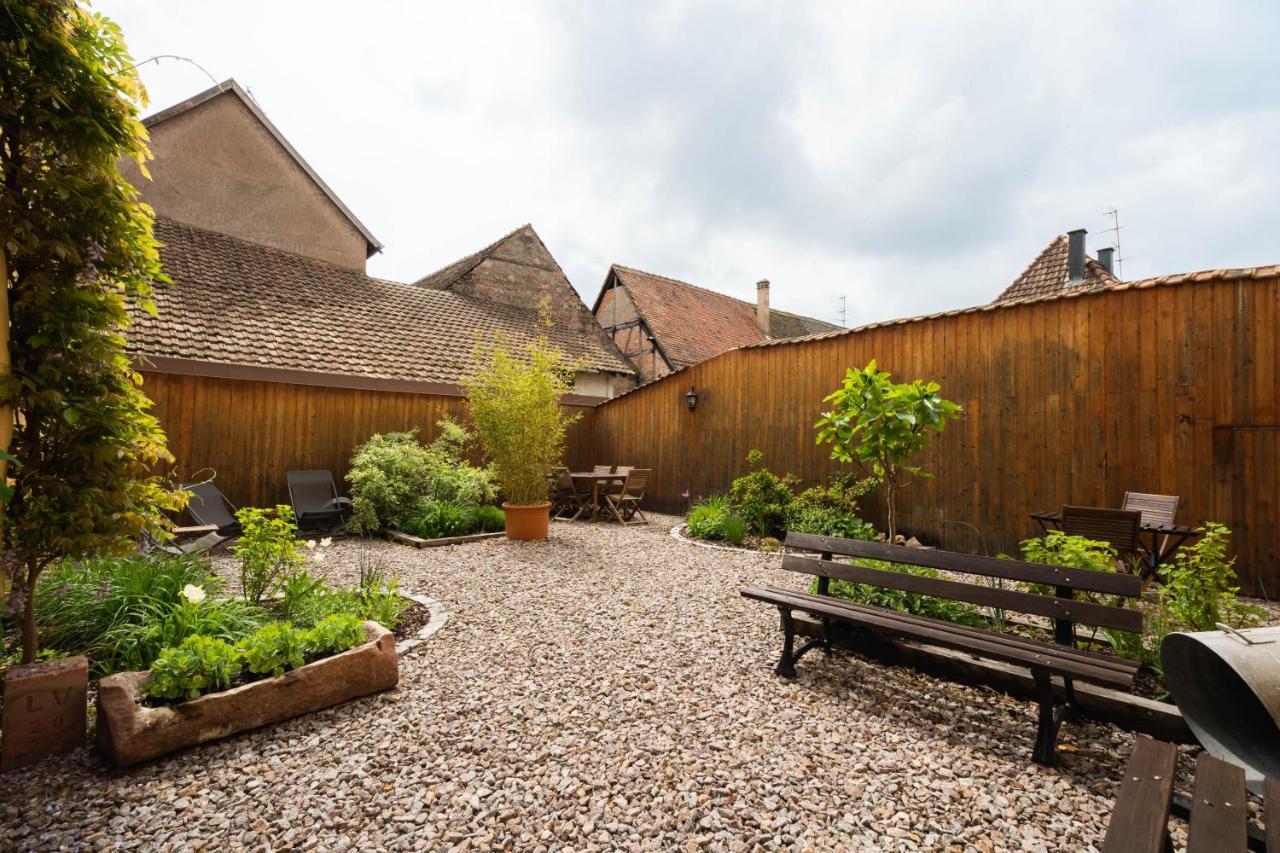 La Cour St-Fulrad - Les Suites Saint-Hippolyte  Esterno foto