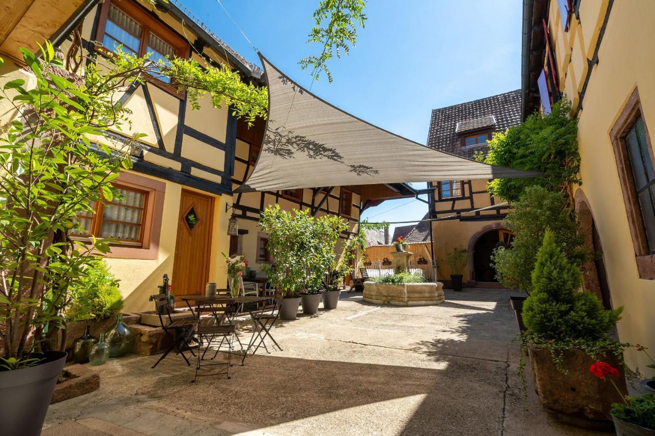 La Cour St-Fulrad - Les Suites Saint-Hippolyte  Esterno foto