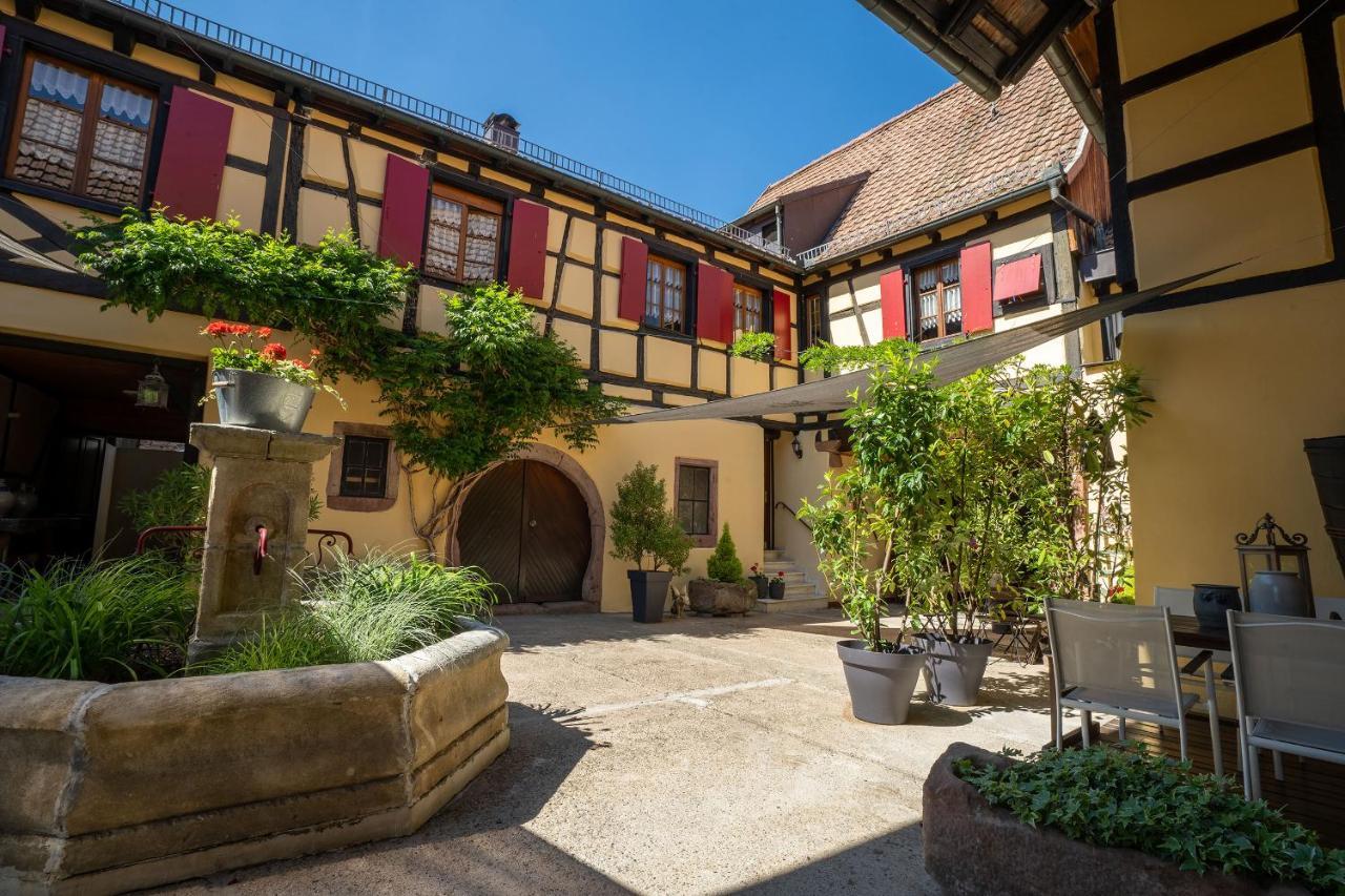 La Cour St-Fulrad - Les Suites Saint-Hippolyte  Esterno foto